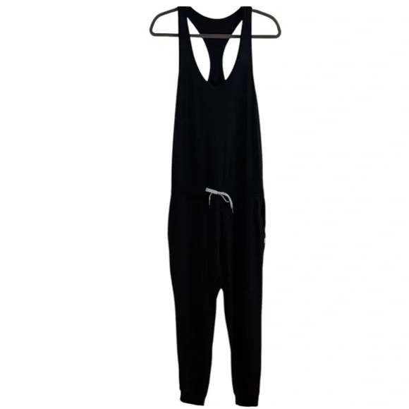 ❤️ Vuori Performance Jumpsuit Black Size Small - Picture 2 of 4